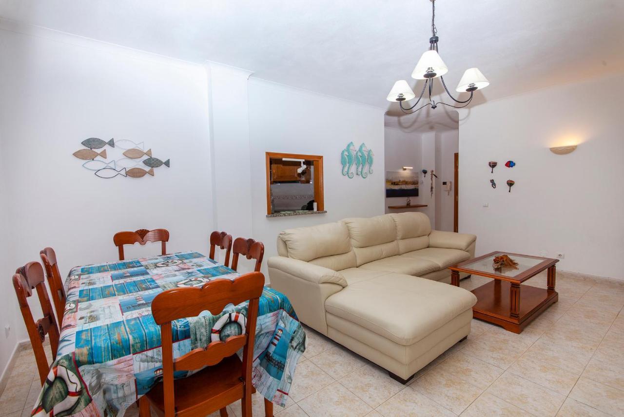 Gama Avenue Apartments Lagos Luaran gambar