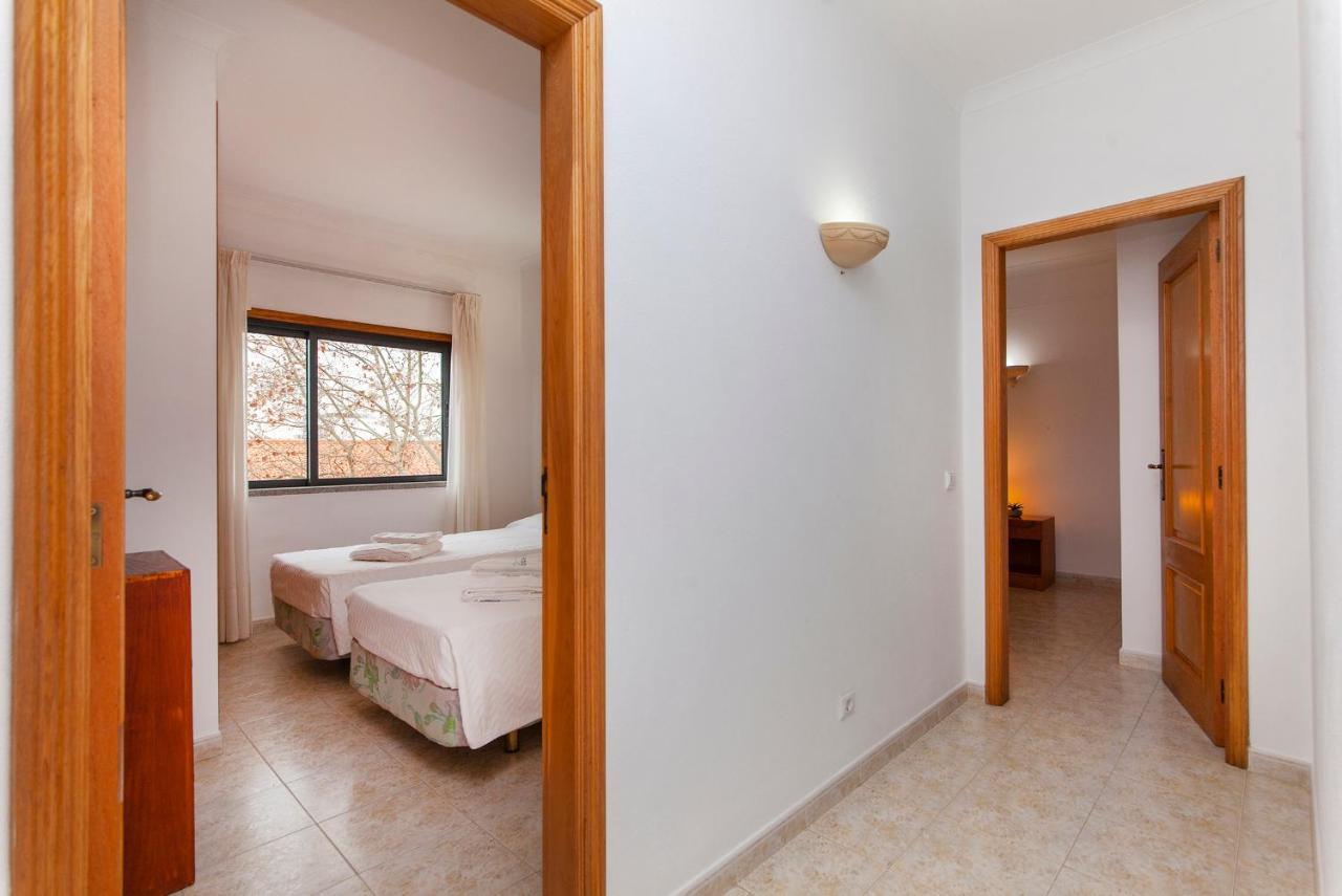 Gama Avenue Apartments Lagos Luaran gambar