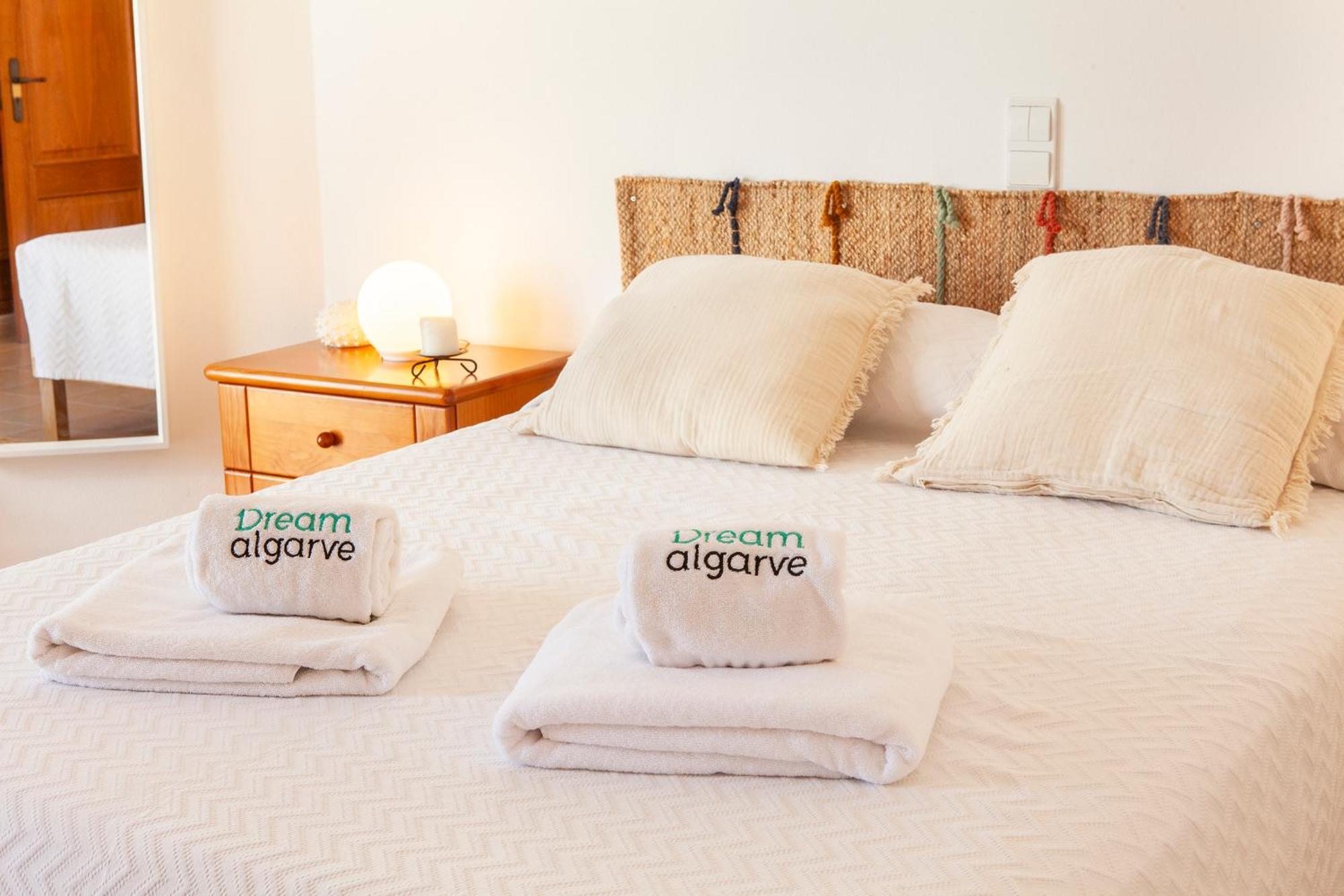 Gama Avenue Apartments Lagos Bilik gambar